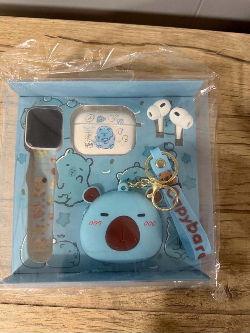Capybara Wireless Earbuds/ Watch gift set
